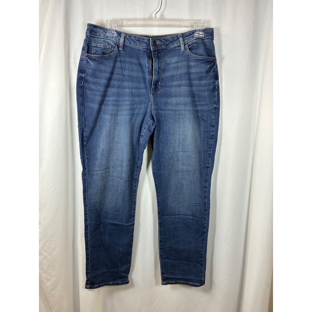 Sonoma Goods For Life Womens 16R Curvy Straight Leg Jeans Medium Wash Blue